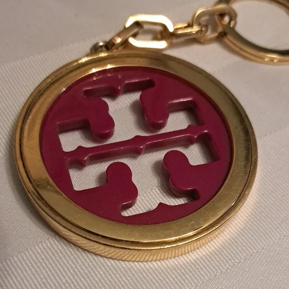 Tory Burch Gold Keyring - Picture 3 of 5